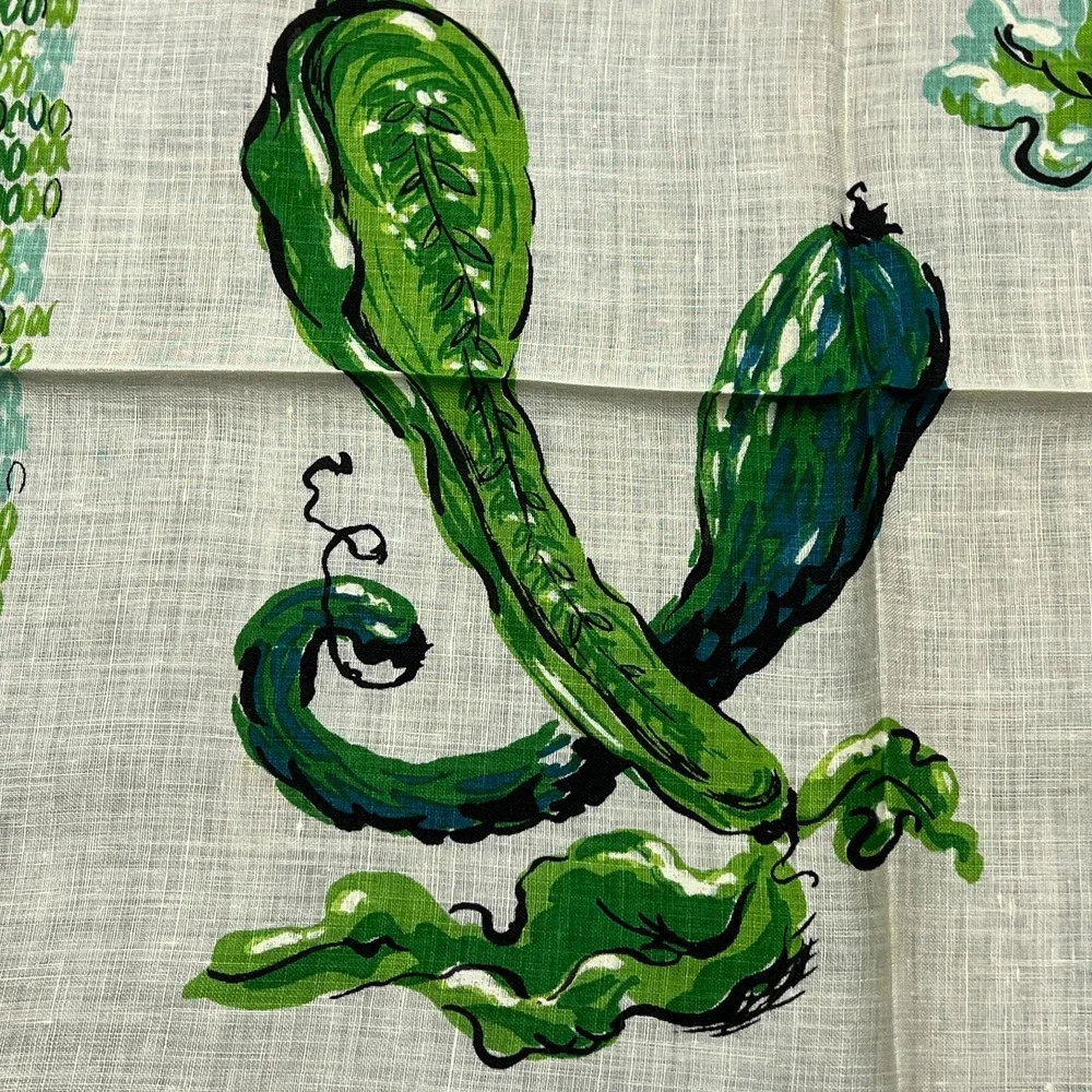 VTG  Handkerchief Kati‎ Vegetable Zucchini Gourd Green Linen Art 14.5